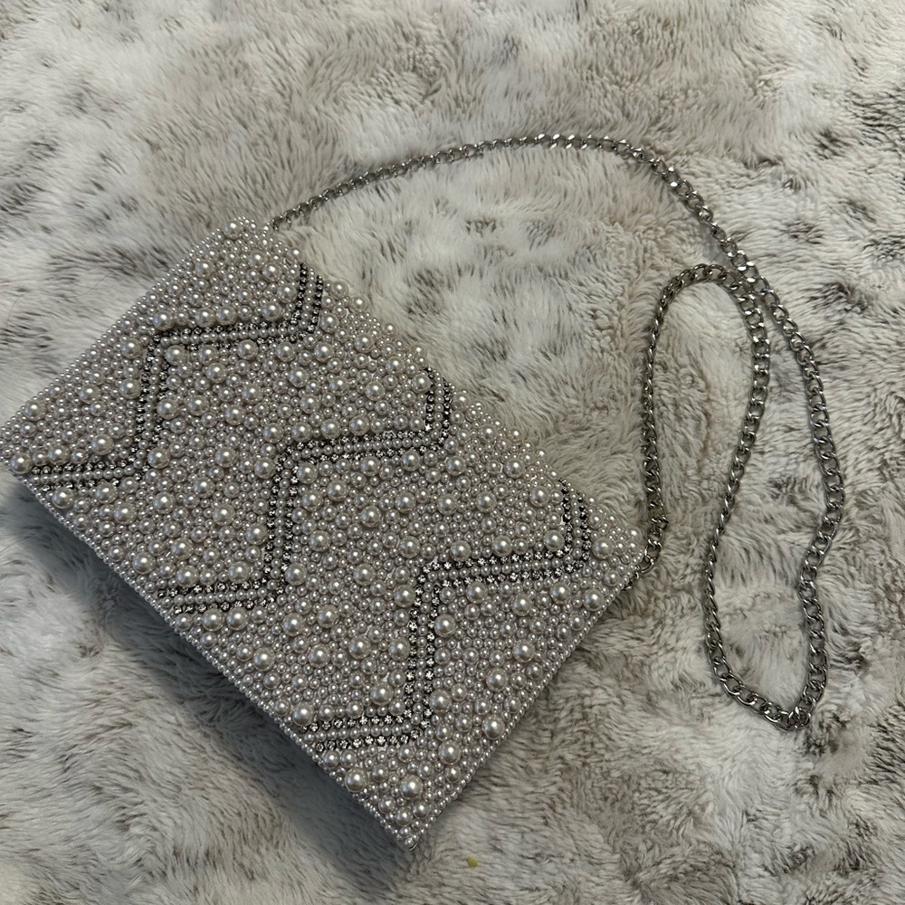 NINA Pearl Purse Clutch